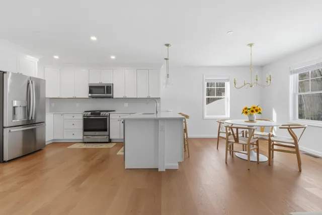 $549,000 | 25 Forestedge Way, Unit 25, Manchester, NH 03102