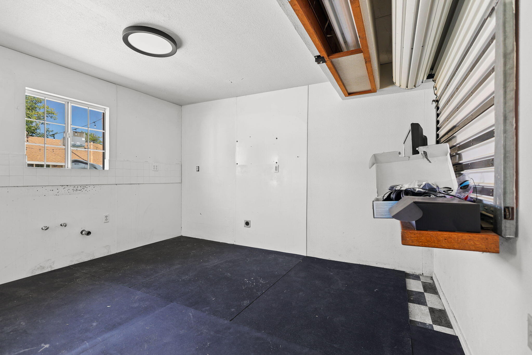 9027 Silver Bridge Road Palo Cedro, CA 96073 - Photo 80 of 104 Workout room