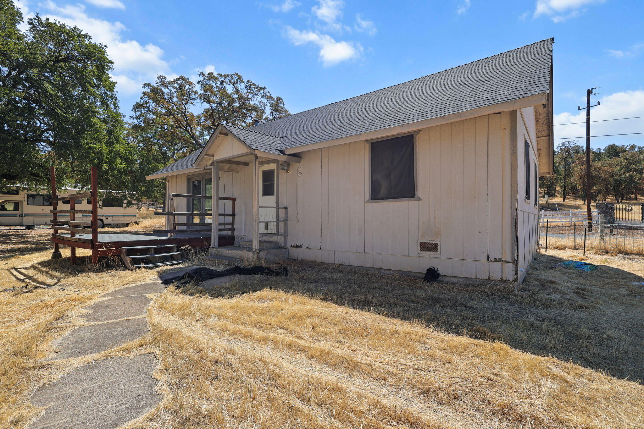 9027 Silver Bridge Road Palo Cedro, CA 96073 - Photo 90 of 104 Storage building