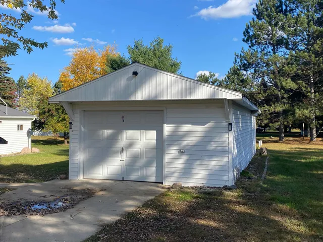 $134,900 | N9444 Sand Lane, Crivitz, WI 54114