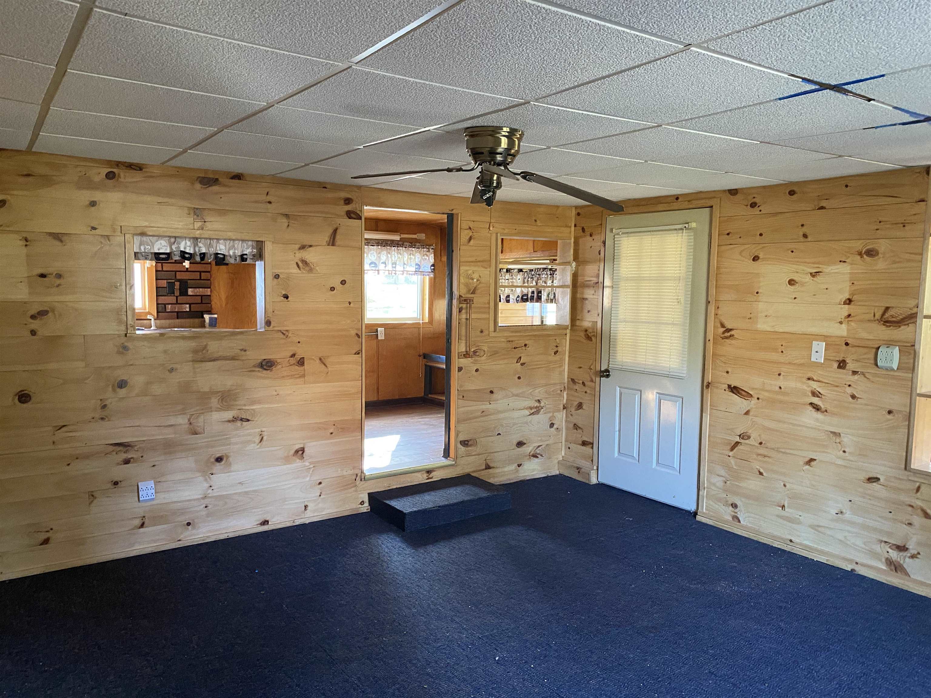 N9444 Sand Lane Crivitz, WI 54114 - Photo 6 of 24