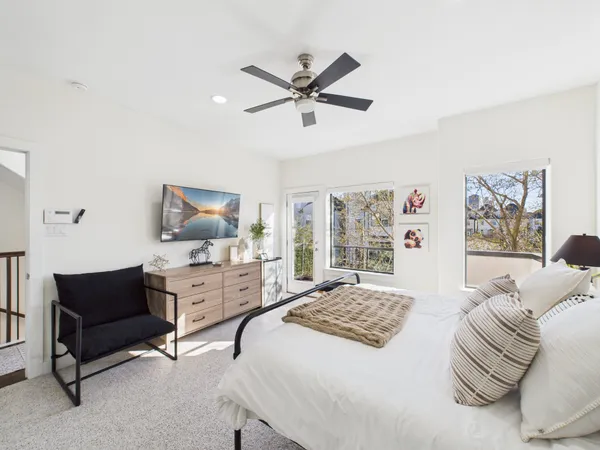 $4,500 | 1404 Spring Street, Unit A, Houston, TX 77007