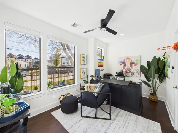 $4,500 | 1404 Spring Street, Unit A, Houston, TX 77007