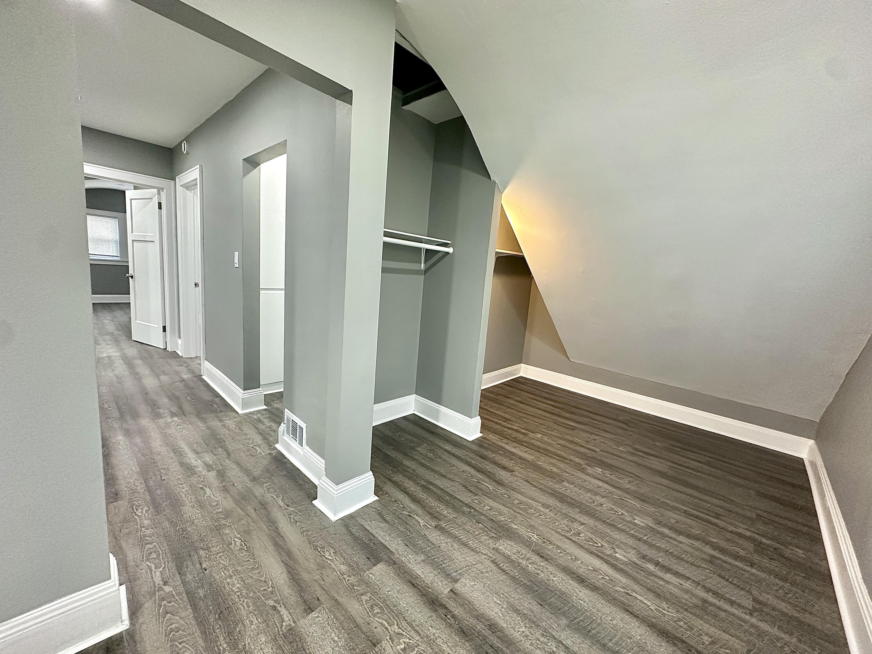 4554 North 37th Street Milwaukee, WI 53209 - Photo 11 of 25 IMG_8830