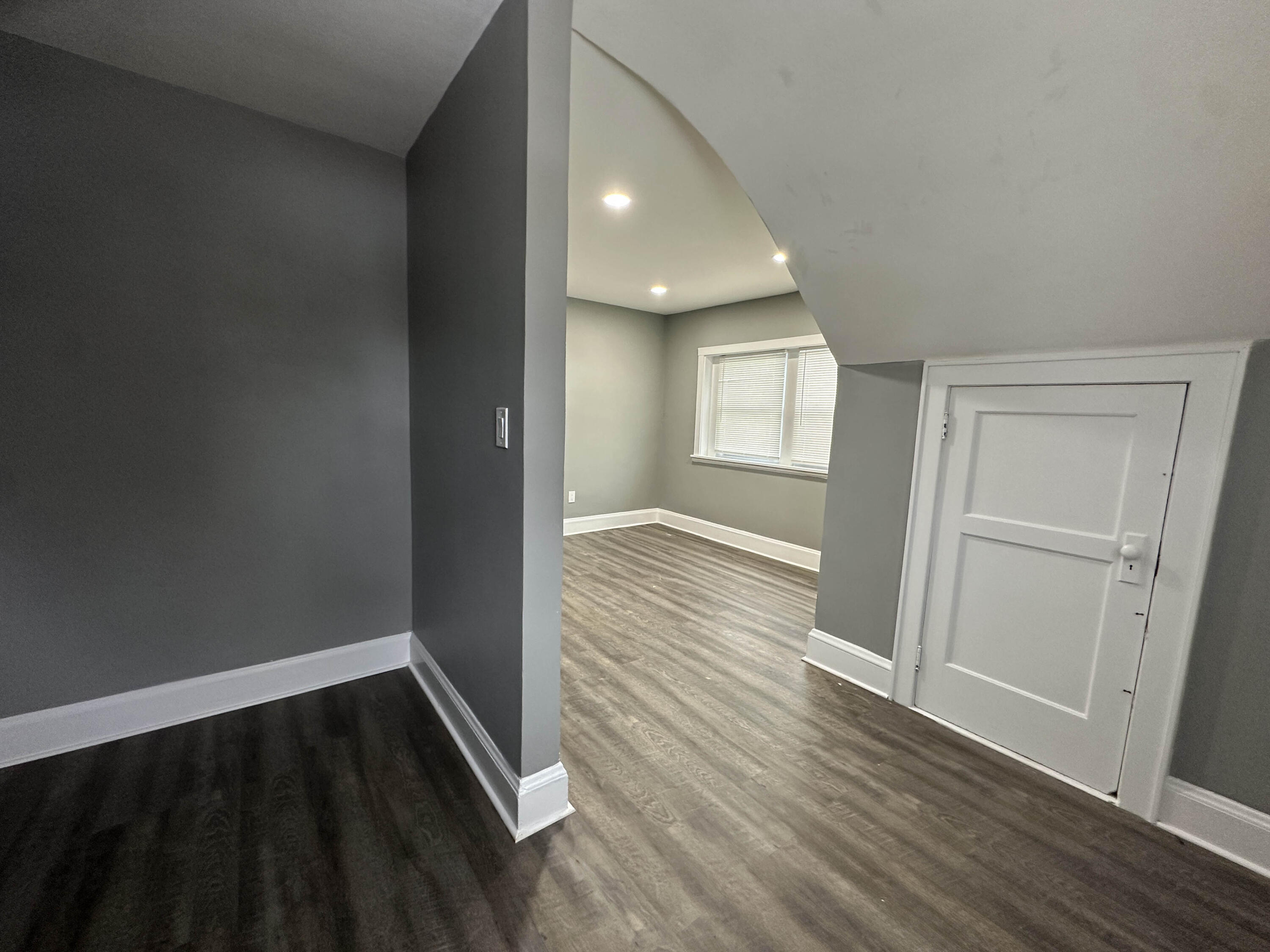 4554 North 37th Street Milwaukee, WI 53209 - Photo 15 of 25 IMG_8837