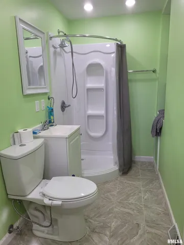 $150,000 | 3 Lynn-Rose Heights Drive, Mount Sterling, IL 62353