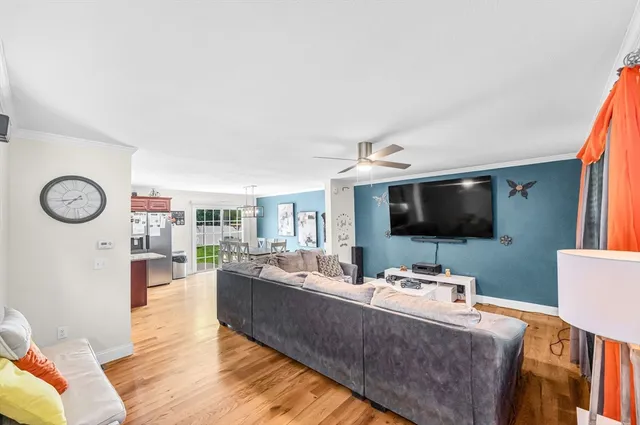 $470,000 | 31 Acrebrook Road, Springfield, MA 01129