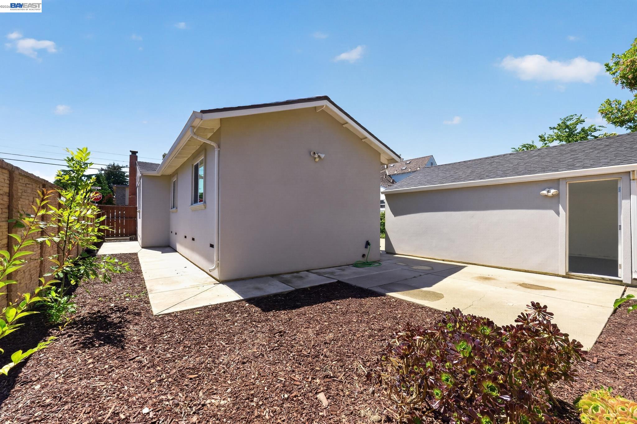 20556 Forest Avenue Castro Valley, CA 94546 - Photo 27 of 28