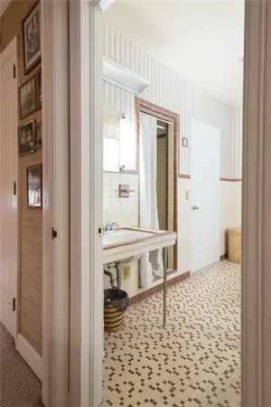 $775,000 | 706 Cherokee Circle, Waycross, GA 31501