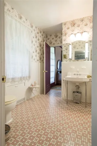 $795,000 | 706 Cherokee Circle, Waycross, GA 31501