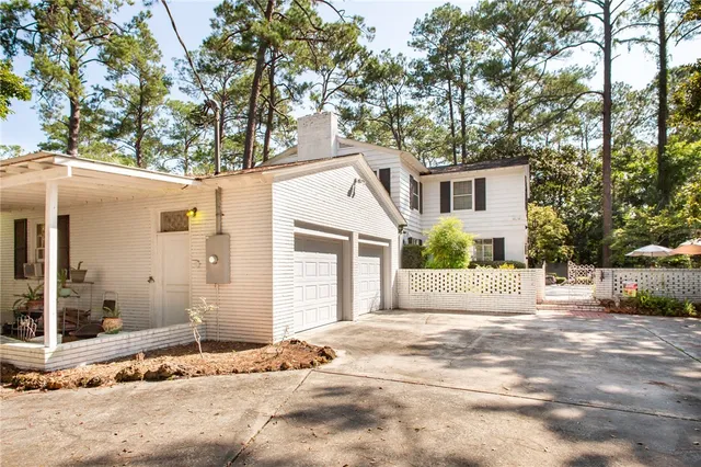 $795,000 | 706 Cherokee Circle, Waycross, GA 31501