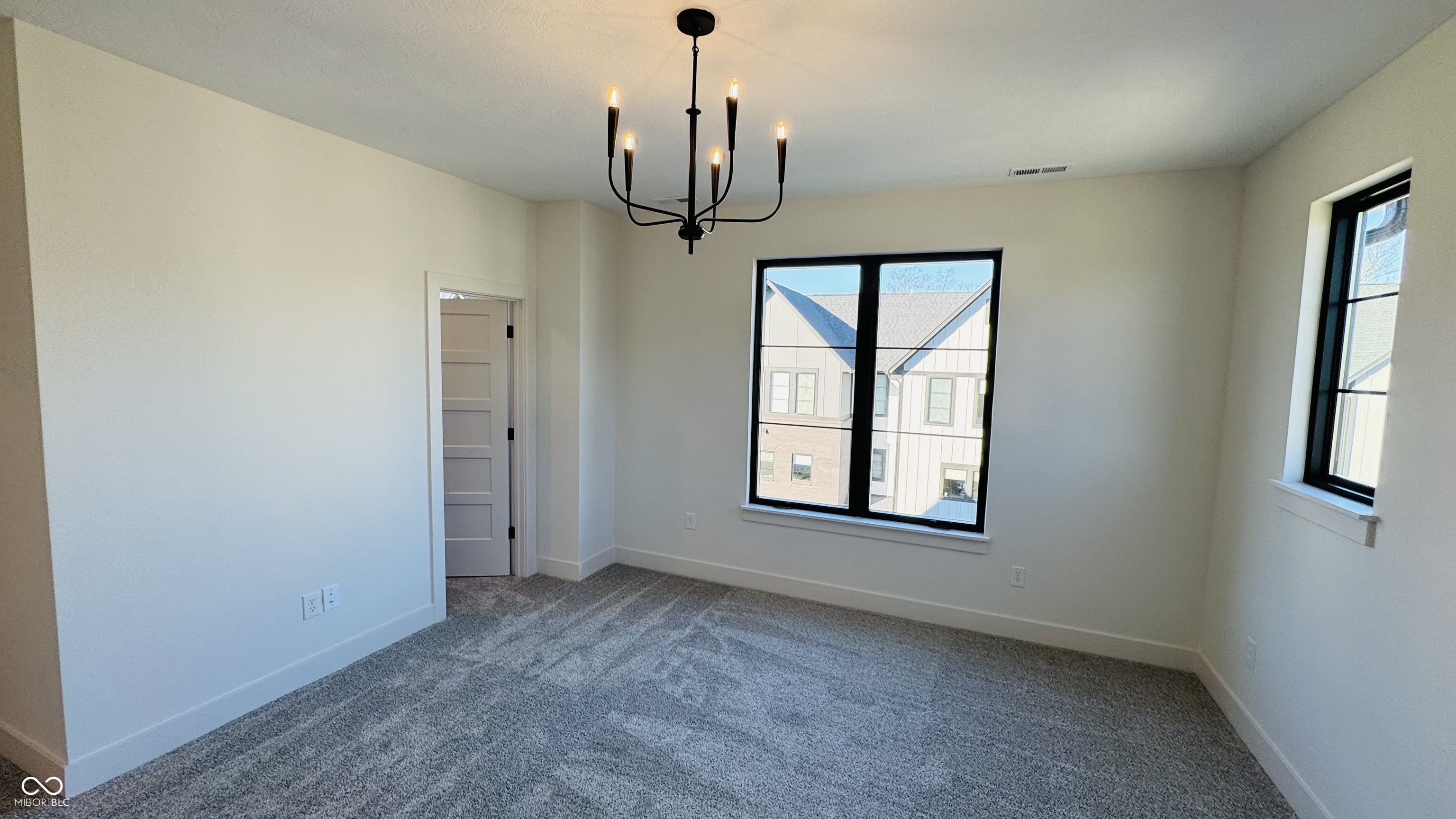 189 Midland Trace Loop Westfield, IN 46074 - Photo 2 of 15