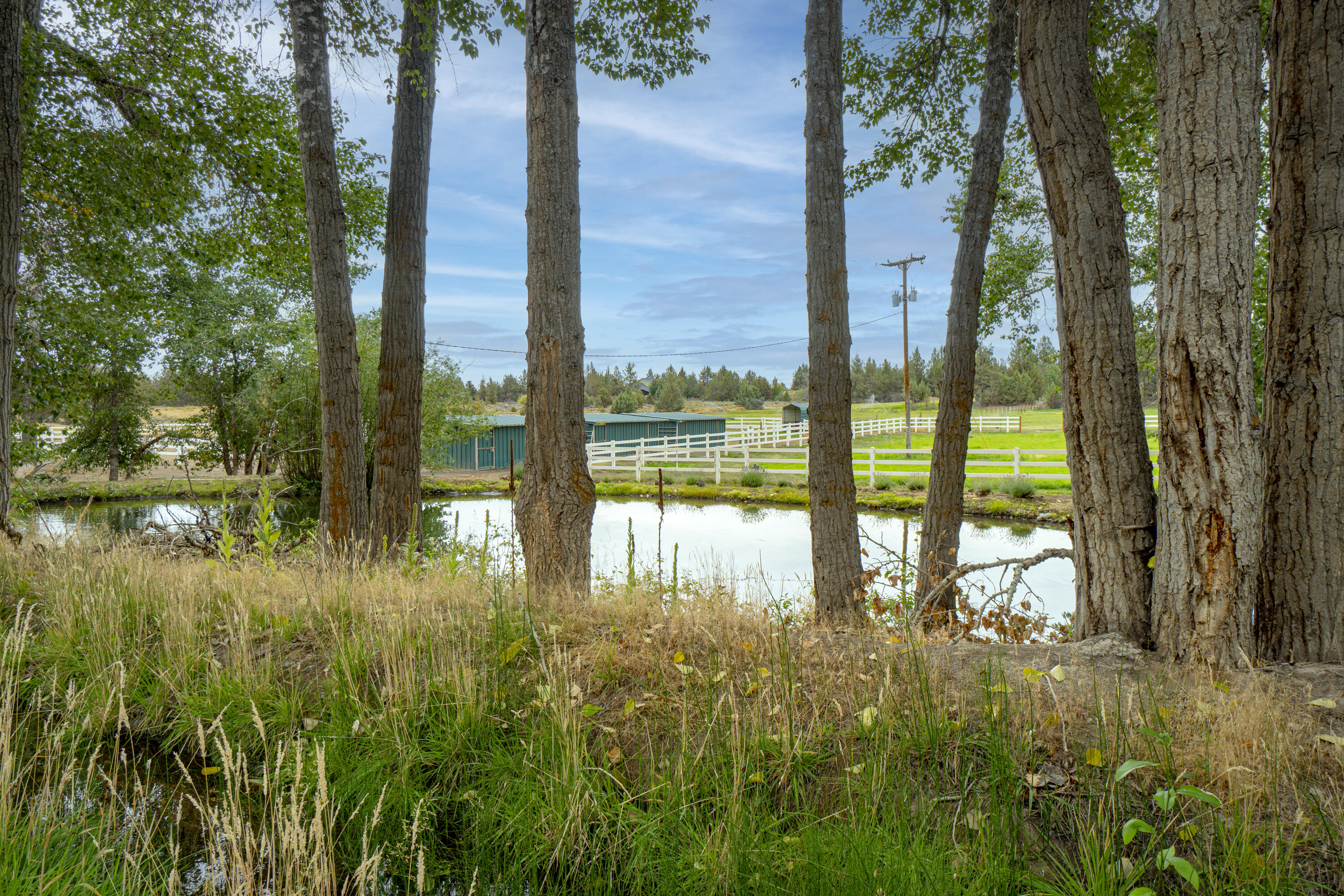 22075 Bear Creek Road Bend, OR 97701 - Photo 78 of 95 22075-131