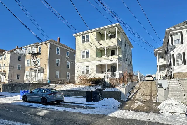 $660,000 | 187 Sisson Street, Pawtucket, RI 02860