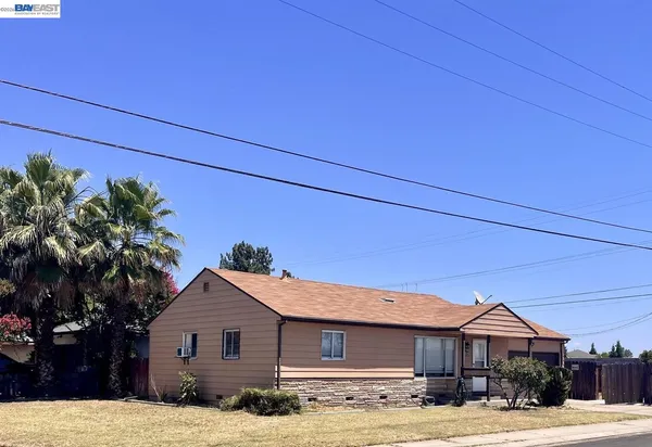 $398,000 | 1003 Trinity Street, Manteca, CA 95336