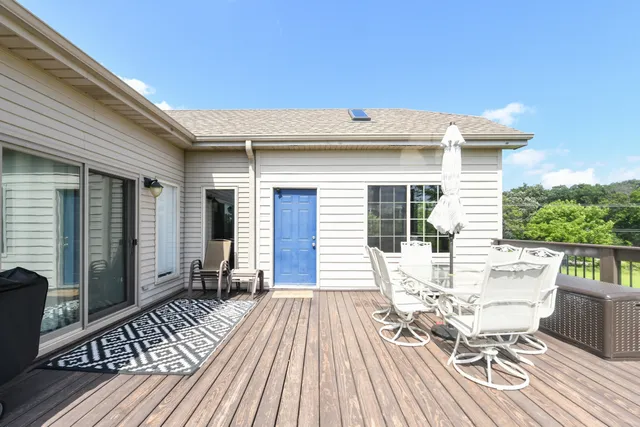 $660,000 | 2933 Sun Meadow Court, Delavan, WI 53115