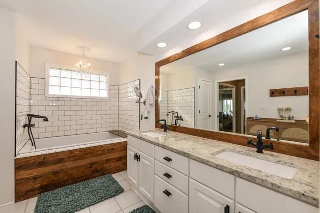 $660,000 | 2933 Sun Meadow Court, Delavan, WI 53115