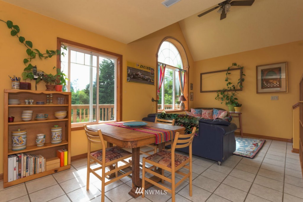 757 Conn Road Coupeville, WA 98239 - Photo 4 of 15 Gallery Image 4