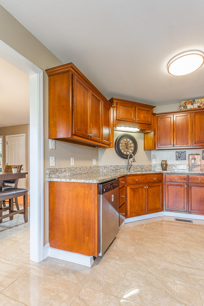 748 North Beaumont Road Ringgold, GA 30736 - Photo 11 of 48 748 N Beaumont HD -59