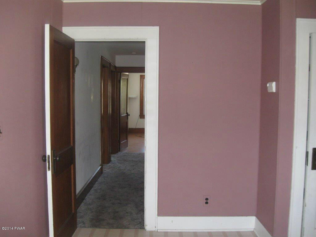 978 Main Street Newfoundland, PA 18445 - Photo 27 of 42