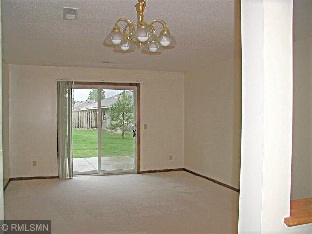 855 Highview Drive, Unit D New Richmond, WI 54017 - Photo 4 of 11