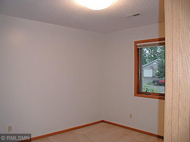 855 Highview Drive, Unit D New Richmond, WI 54017 - Photo 8 of 11