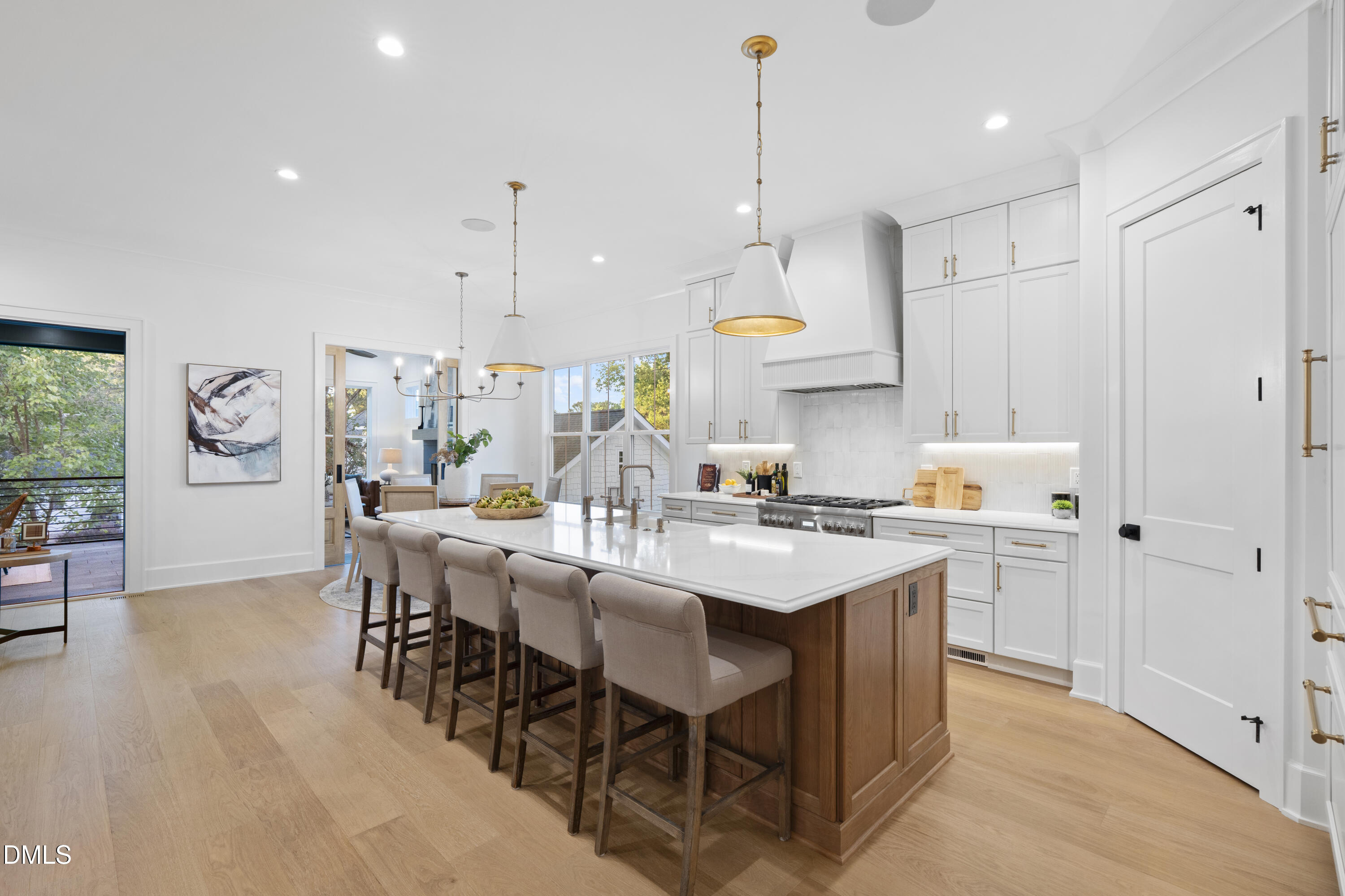 709 Mills Street Raleigh, NC 27608 - Photo 12 of 37 DSC04760