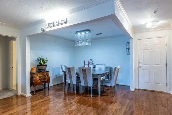 $2,995 | 27301 Plantation Drive Northeast, Unit 301, Atlanta, GA 30324