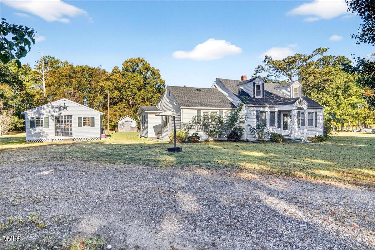 8663 Highway 15 Bullock, NC 27507 - Photo 3 of 32 15-DSC3800