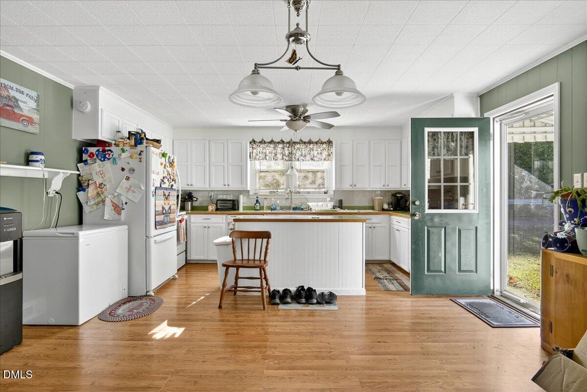 8663 Highway 15 Bullock, NC 27507 - Photo 5 of 32 24-DSC3844