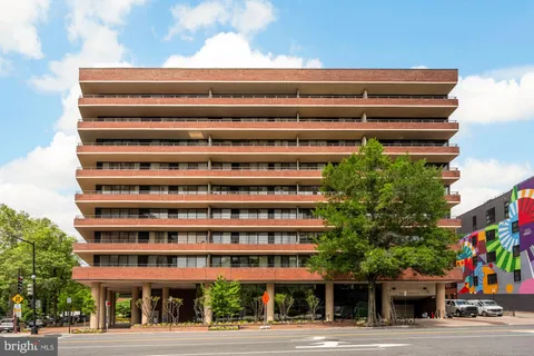 $1,350,000 | 2555 Pennsylvania Avenue Northwest, Unit 617 & 618, Washington, DC 20037