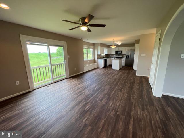 631 Co Rte 1/5 Falling Waters, WV 25419 - Photo 25 of 30 Gallery Image 25