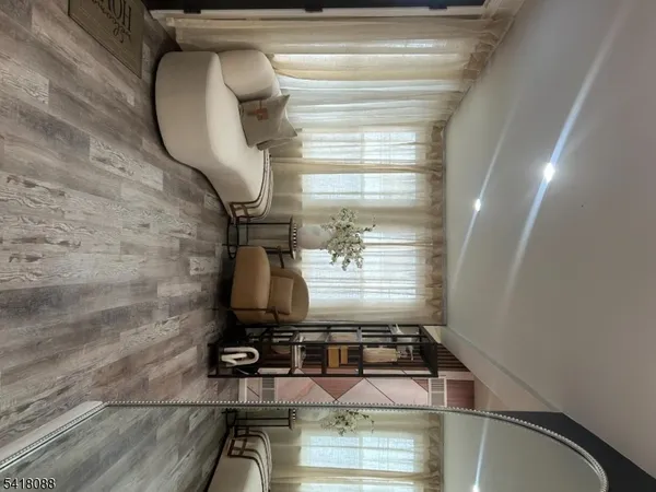 $4,000 | 310 East 4th Street, Clifton, NJ 07011