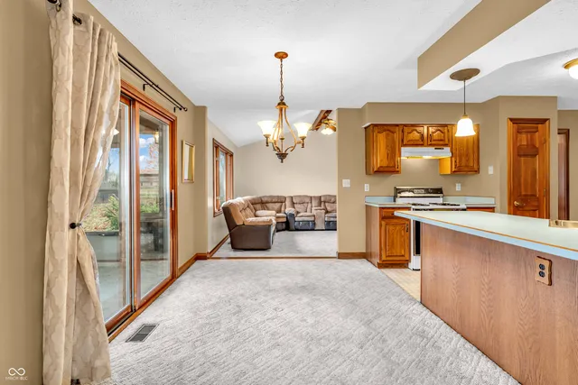 $400,000 | 7574 Williamsburg Drive, Plainfield, IN 46168