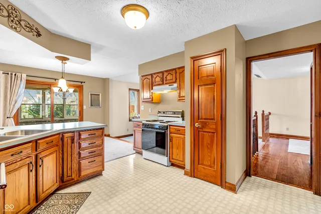 $400,000 | 7574 Williamsburg Drive, Plainfield, IN 46168