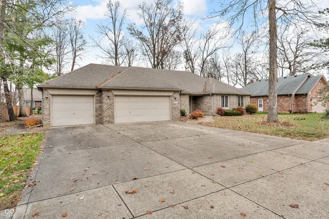 $400,000 | 7574 Williamsburg Drive, Plainfield, IN 46168