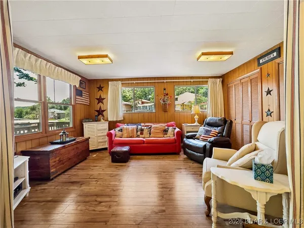 $250,000 | 27066 Marina Lane, Barnett, MO 65011