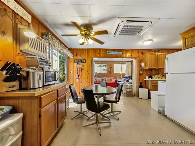 $250,000 | 27066 Marina Lane, Barnett, MO 65011