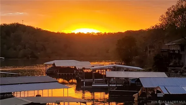 $250,000 | 27066 Marina Lane, Barnett, MO 65011