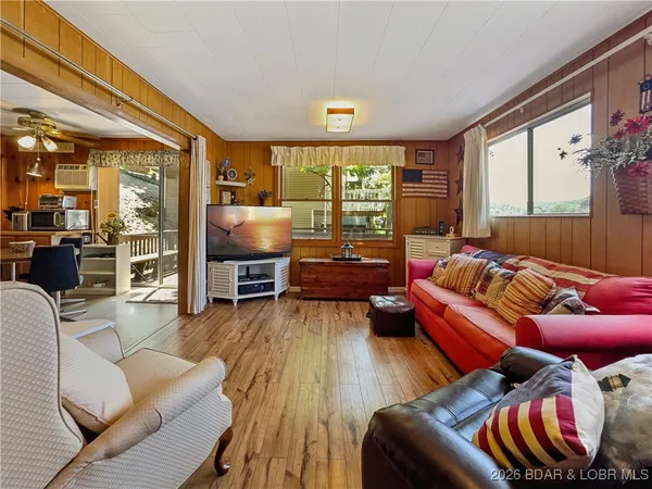 $250,000 | 27066 Marina Lane, Barnett, MO 65011