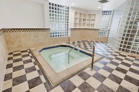 $580,000 | 1465 C Street, Unit 3508, San Diego, CA 92101