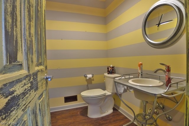 3505 Legends Way Cleveland, OH 44124 - Photo 16 of 25