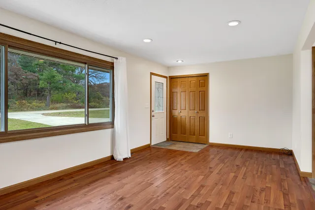 $347,900 | 4061 County Hwy BC, Sparta, WI 54656