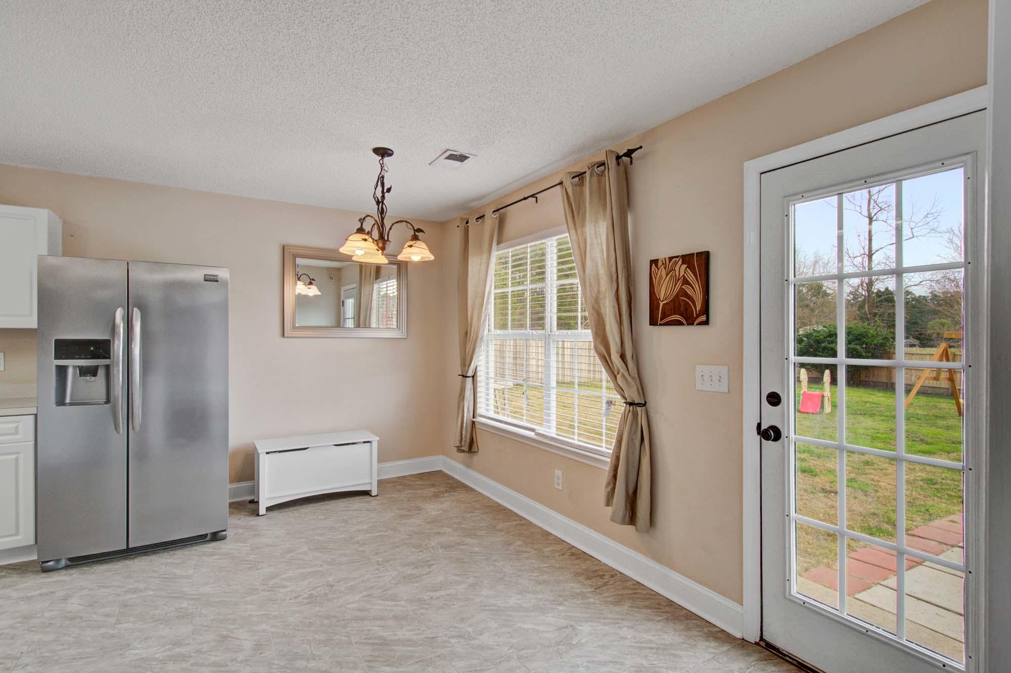 263 Dunning Road Summerville, SC 29486 - Photo 9 of 25 263 Dunning Kitchen 3