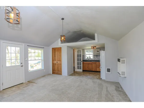 $299,900 | 411 Southeast Wells Road, Oakland, OR 97462