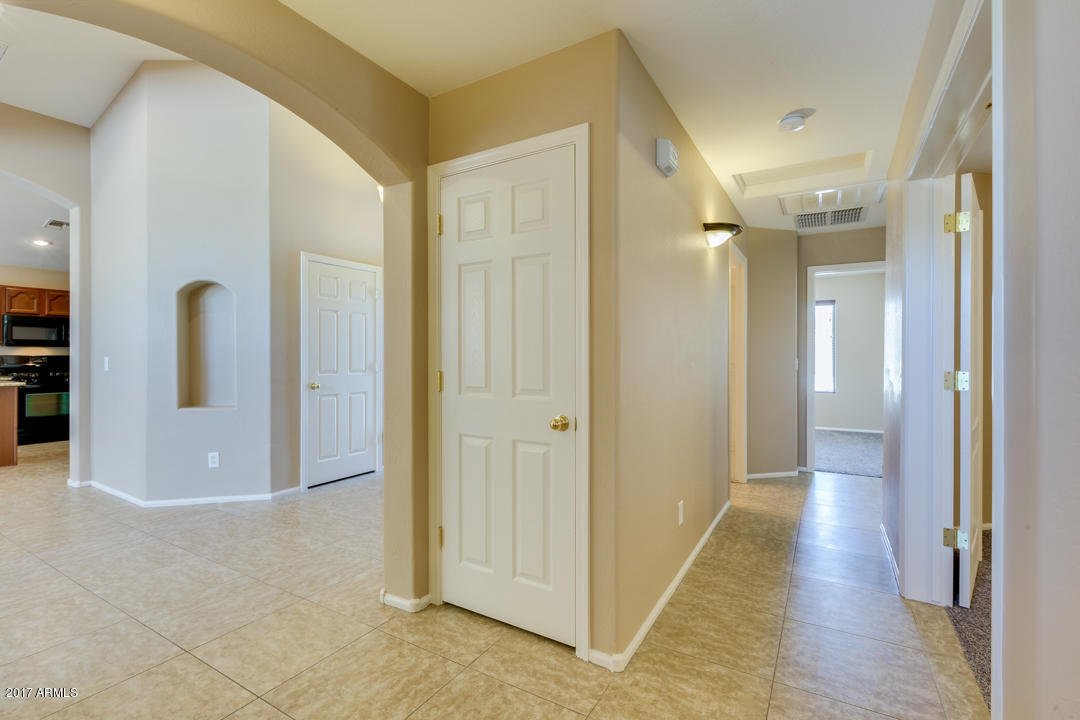 1245 West Gascon Road San Tan Valley, AZ 85143 - Photo 5 of 45 Hallway