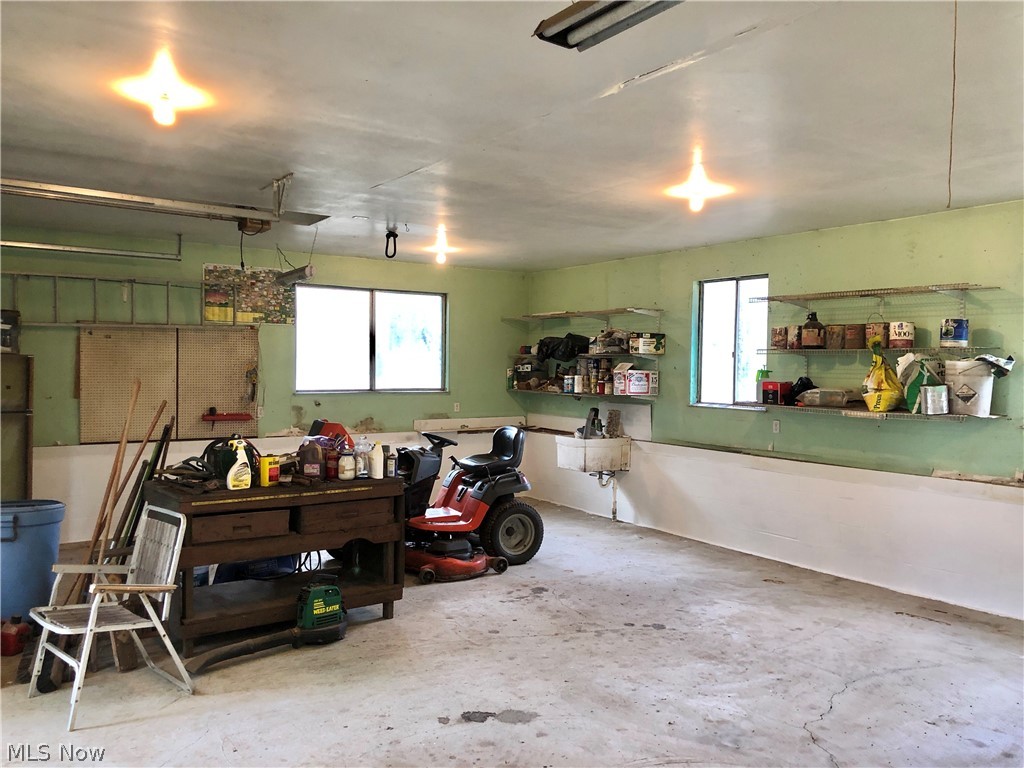 212 Trease Road Wadsworth, OH 44281 - Photo 8 of 35 Gallery Image 8