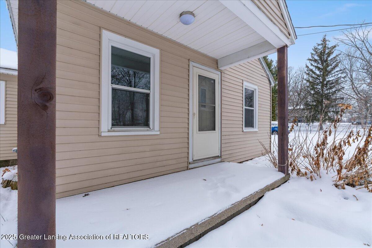 5620 Kaynorth Road Lansing, MI 48911 - Photo 4 of 25 05-Media Jett - 05