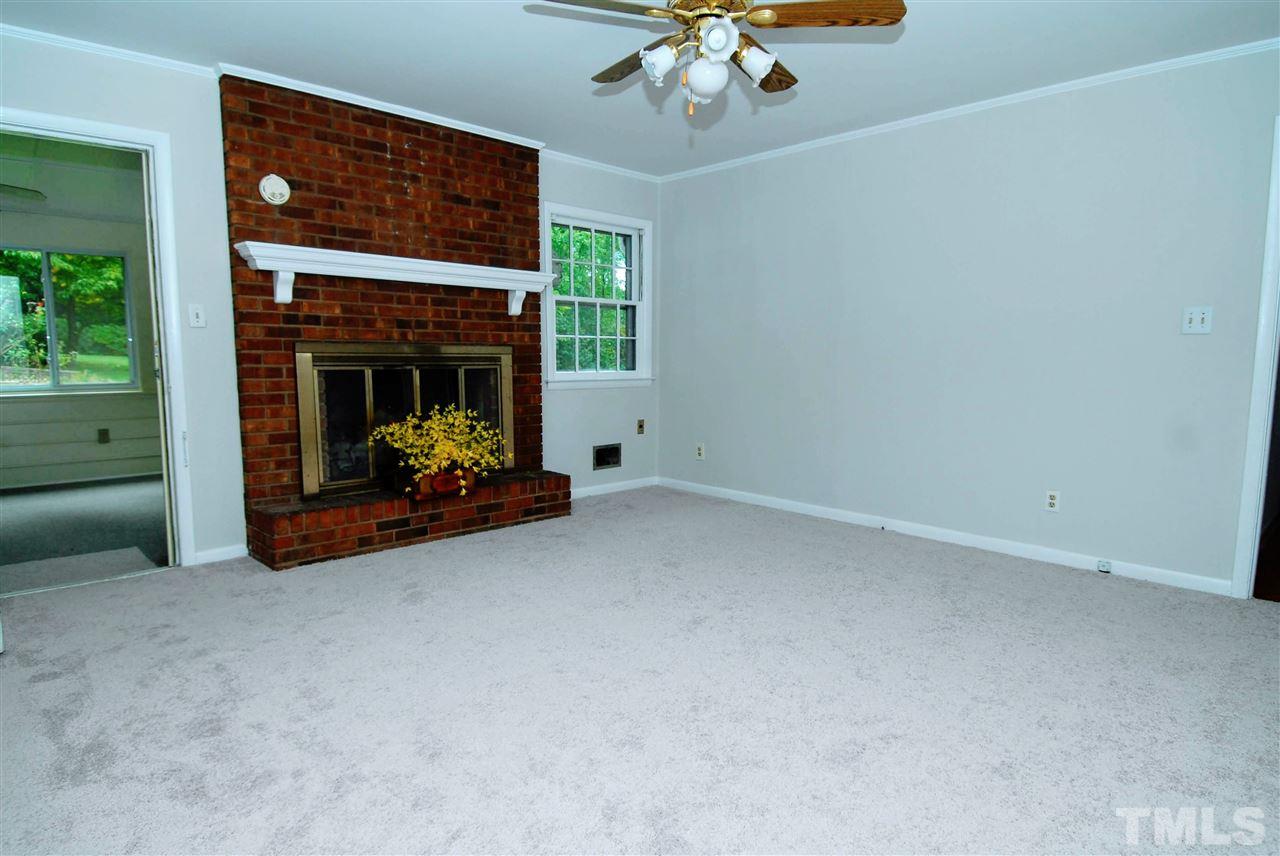 1237 Kingston Ridge Road Cary, NC 27511 - Photo 3 of 23