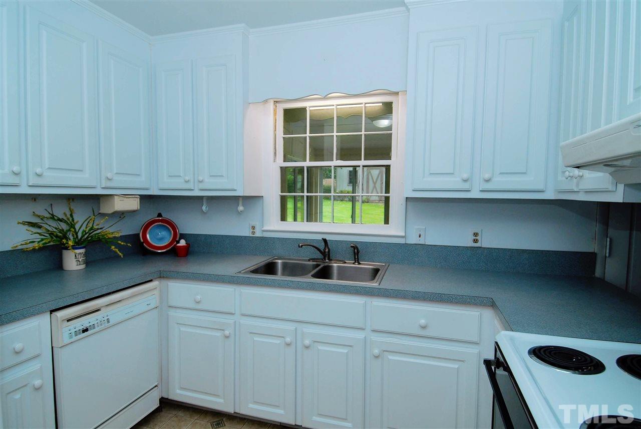 1237 Kingston Ridge Road Cary, NC 27511 - Photo 6 of 23